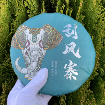 Шен Пуэр Слон из Фэн Фэн Чжай 2021 года 357 г